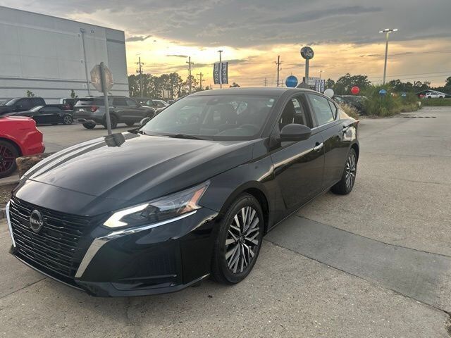 2025 NISSAN Altima