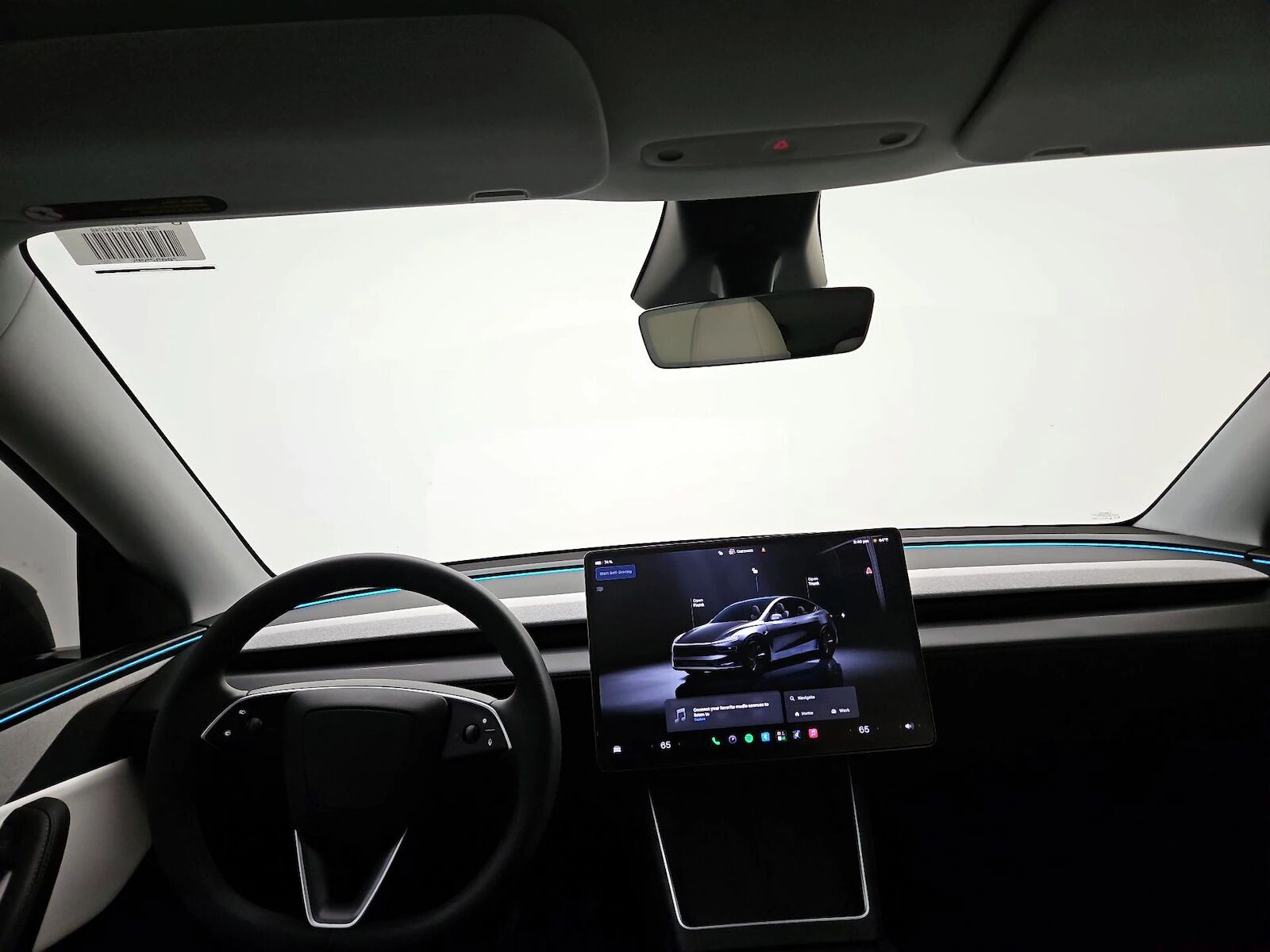 2026 TESLA Model Y