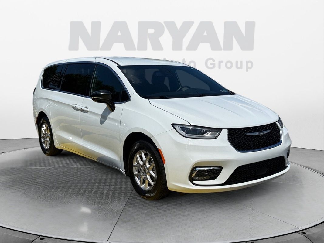 2024 CHRYSLER Pacifica