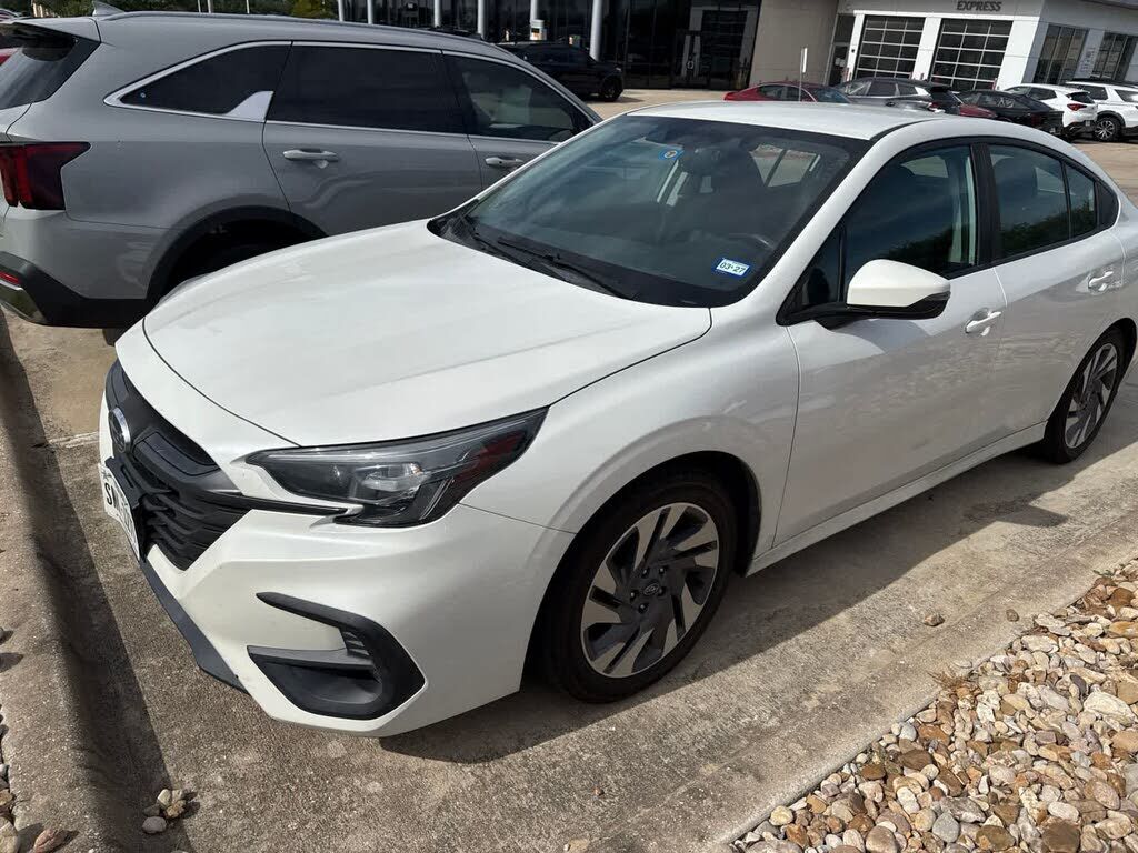 2023 SUBARU Legacy