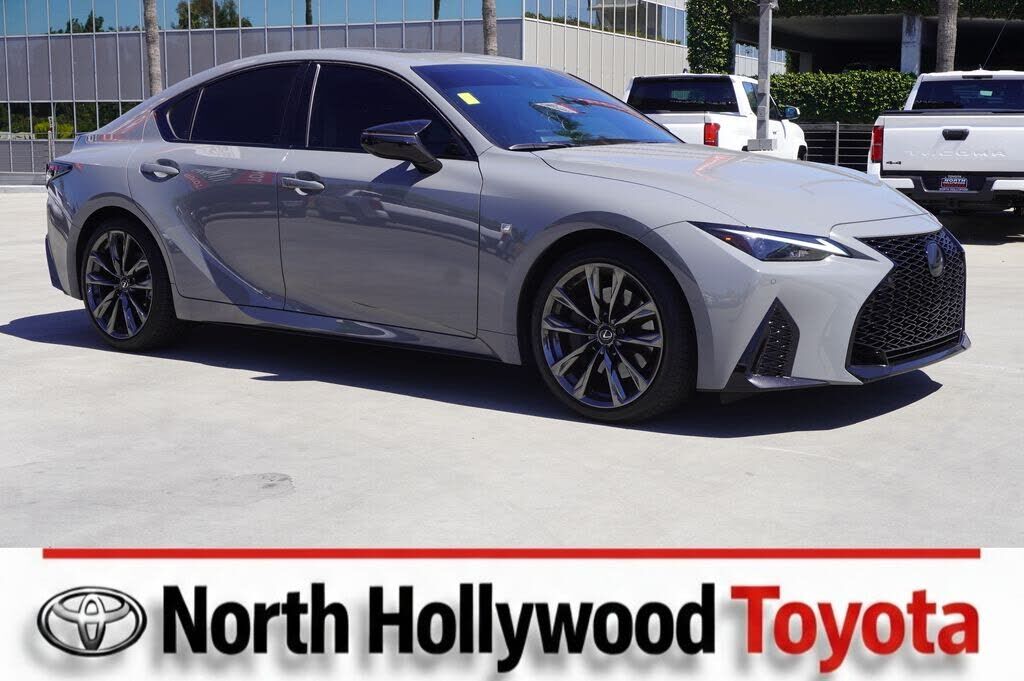 2025 LEXUS IS