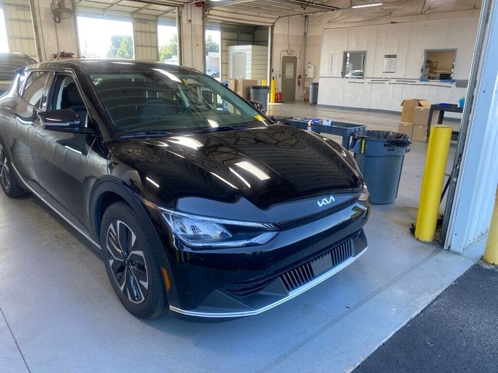 2024 KIA EV6