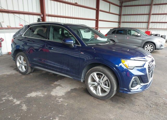 2021 AUDI Q3