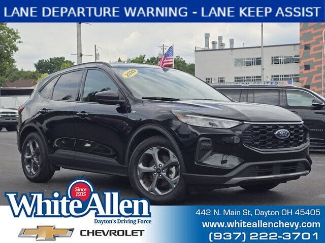 2025 FORD Escape