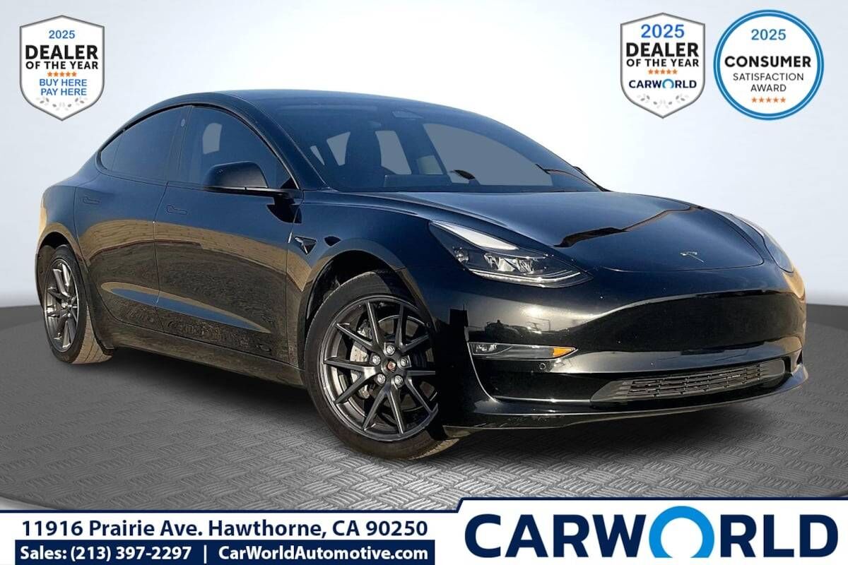 2022 TESLA Model 3