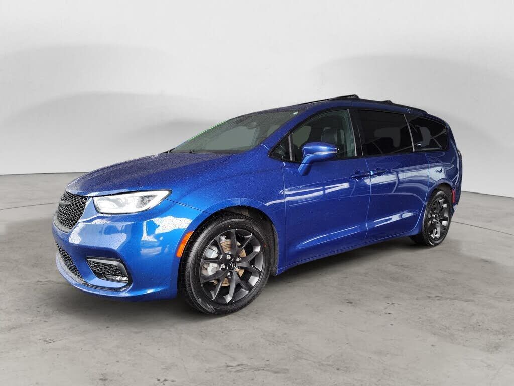2021 CHRYSLER Pacifica