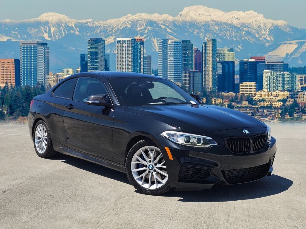 BMW M235i