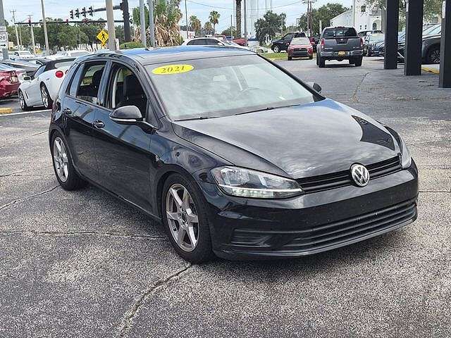 2021 VOLKSWAGEN Golf
