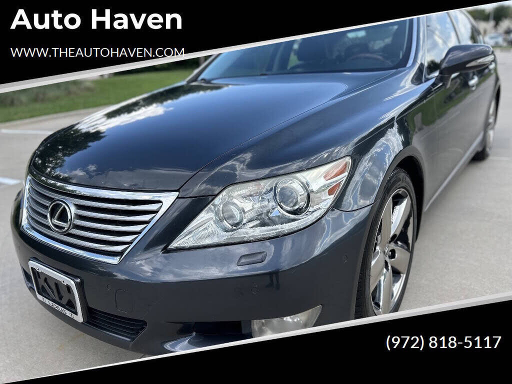 2011 LEXUS LS