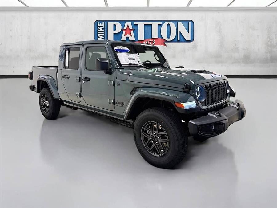 2026 JEEP Gladiator