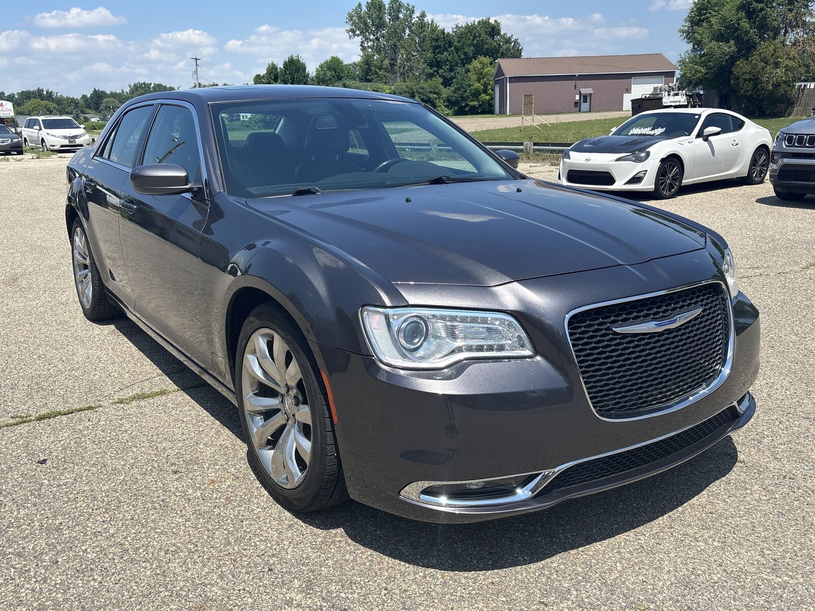 2020 CHRYSLER 300