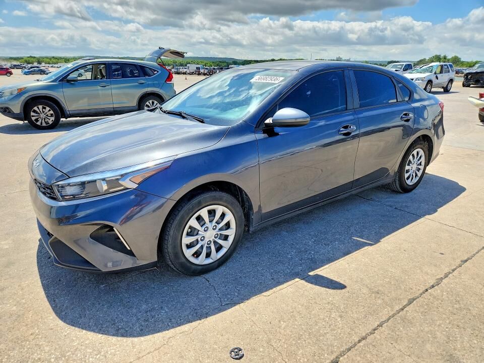 2023 KIA Forte