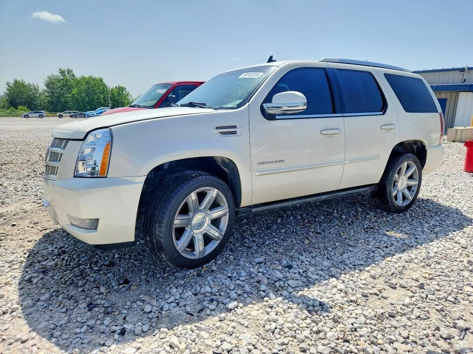 2014 CADILLAC Escalade