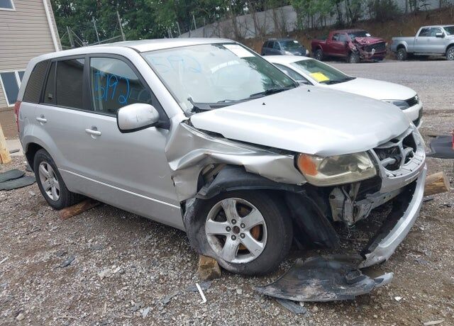 2011 SUZUKI Grand Vitara