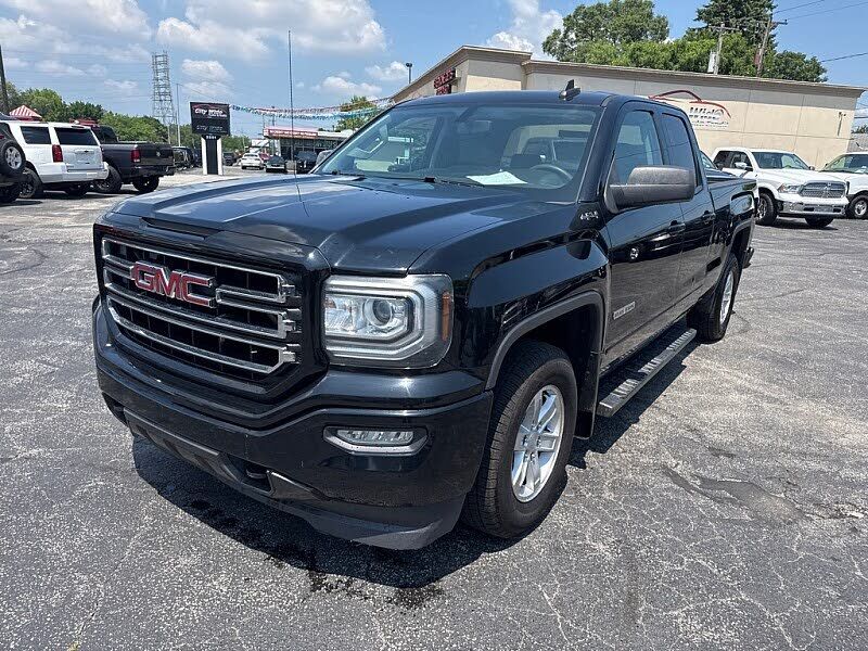 2016 GMC Sierra