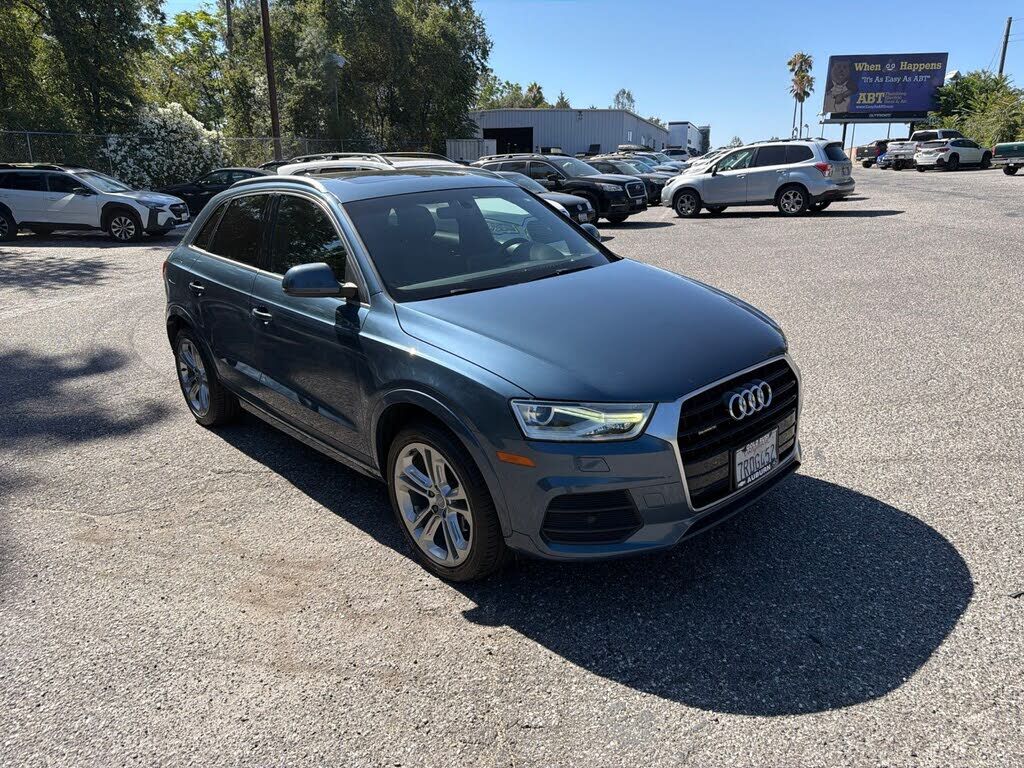 2016 Audi Q3