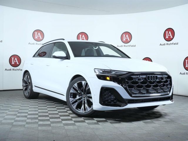 2026 AUDI Q8
