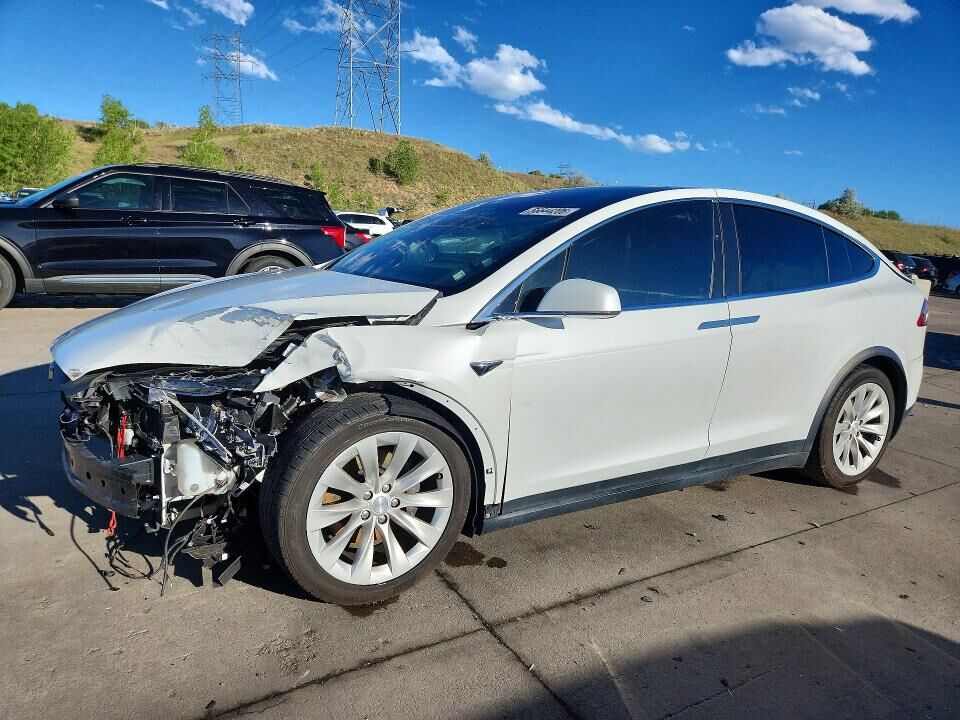 2017 TESLA Model X
