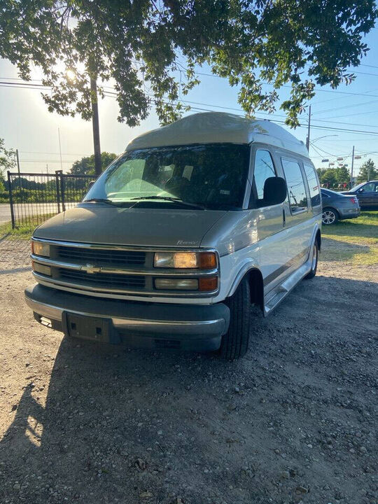 2002 CHEVROLET Express