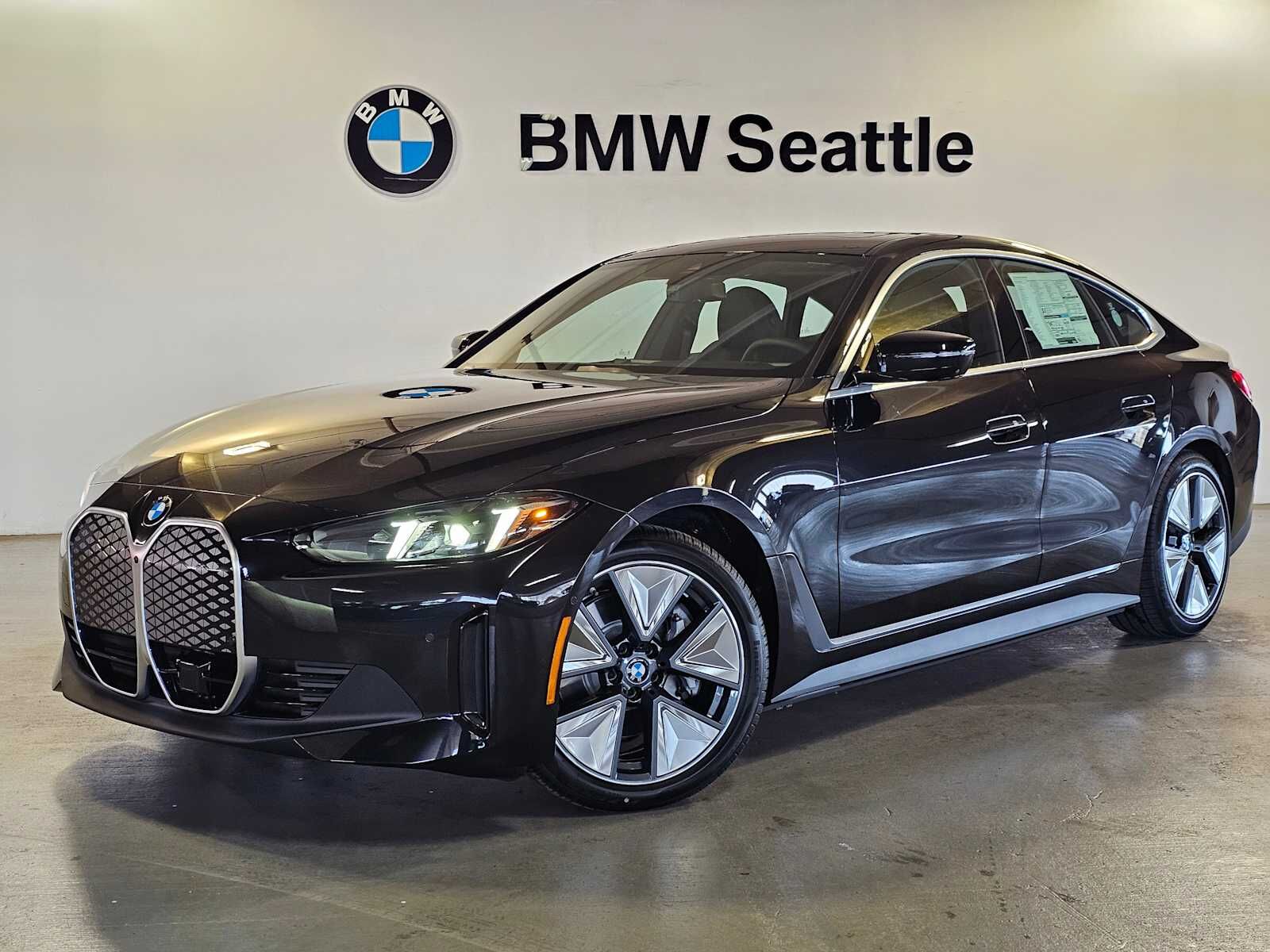 2026 BMW i4