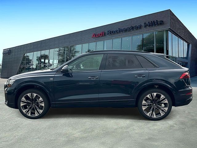 2026 Audi Q8