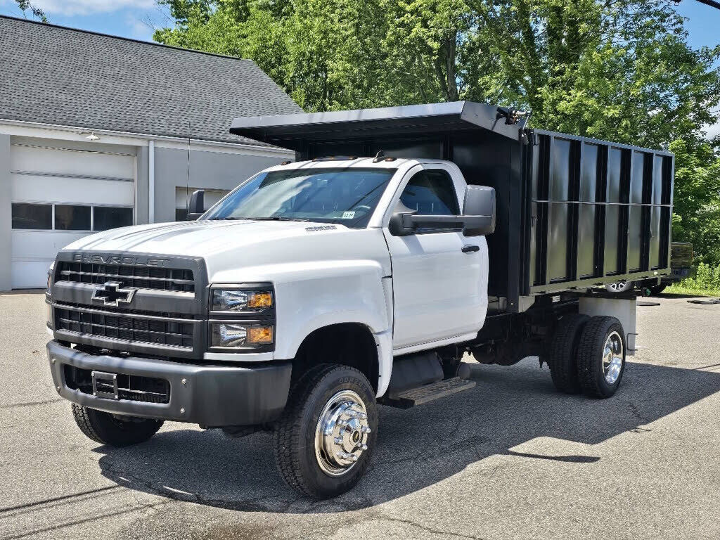 2022 GMC Silverado Medium Duty