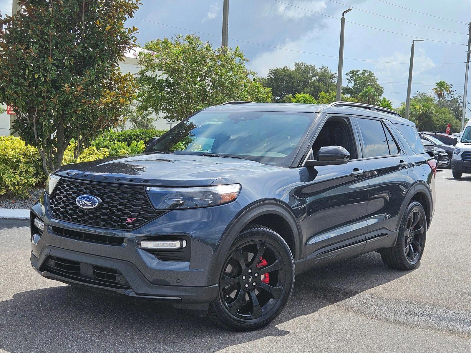 2023 FORD Explorer