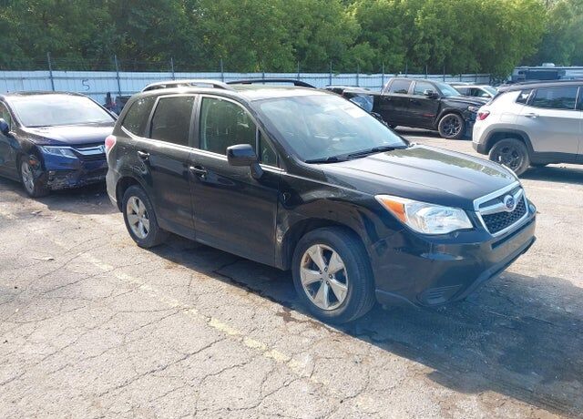 2016 SUBARU Forester