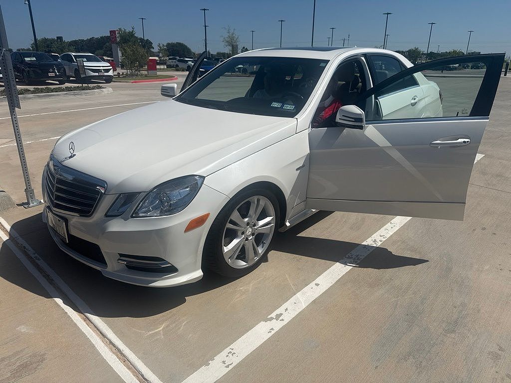 2012 MERCEDES-BENZ E-Class