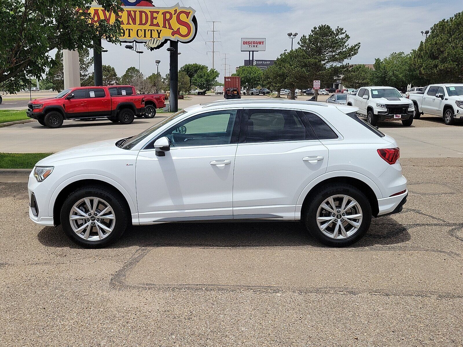 2024 Audi Q3