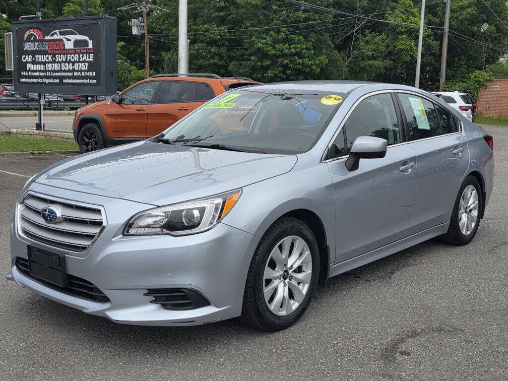 2017 SUBARU Legacy