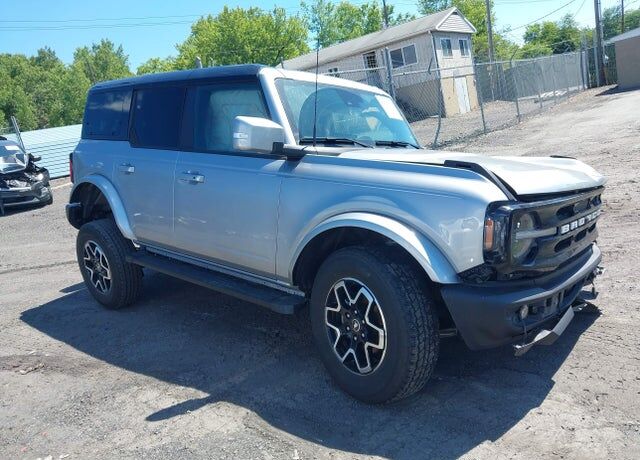 2024 FORD Bronco