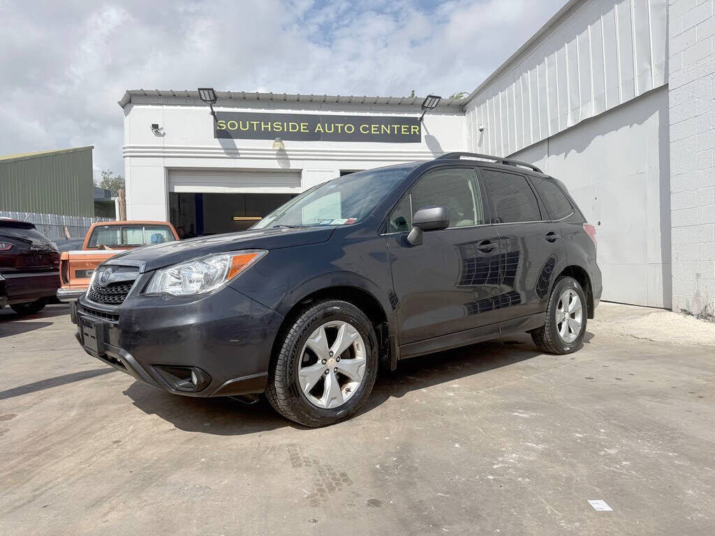 2014 SUBARU Forester