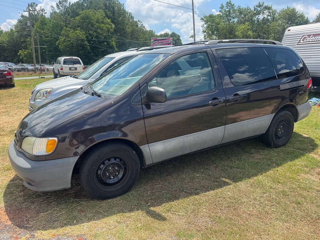 2001 TOYOTA Sienna