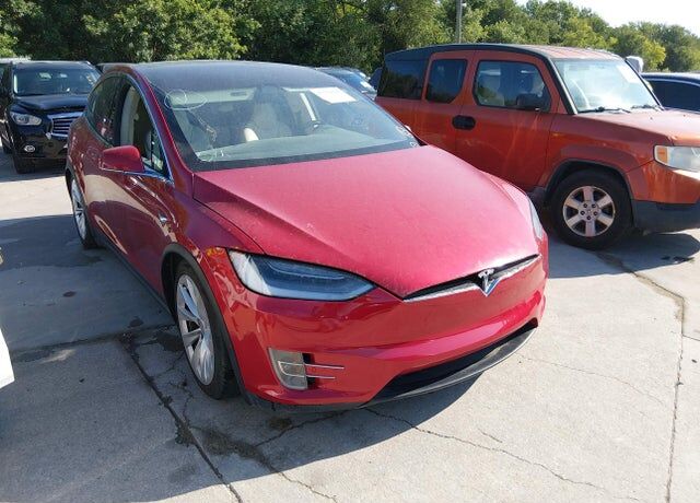 2018 TESLA Model X