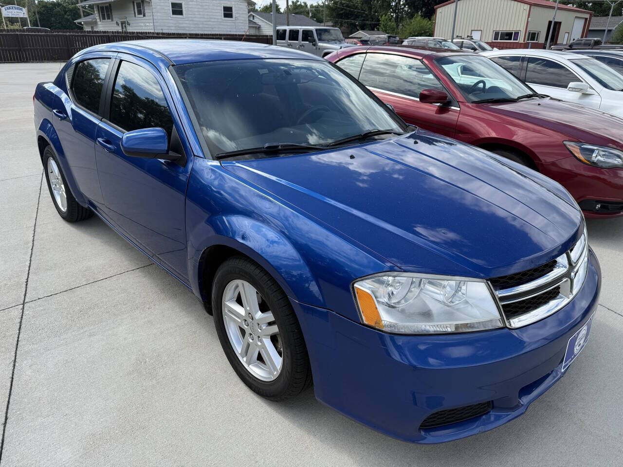 2012 DODGE Avenger