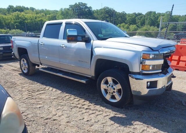 2019 CHEVROLET Silverado HD