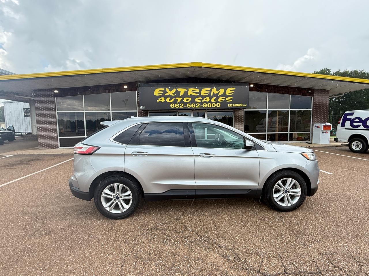 2020 FORD Edge