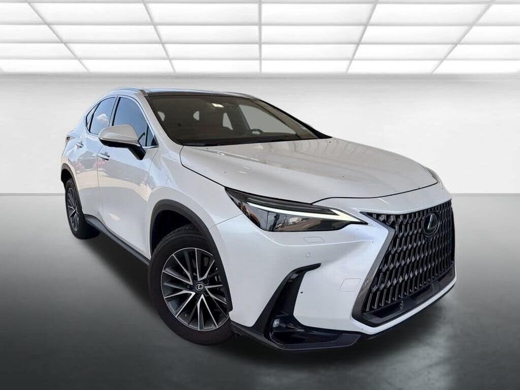 2025 LEXUS NX