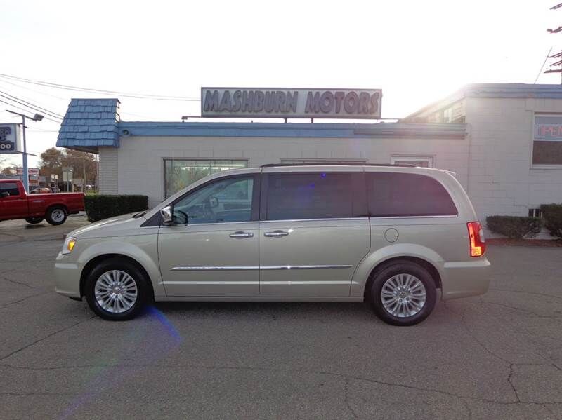 2012 CHRYSLER Town and Country