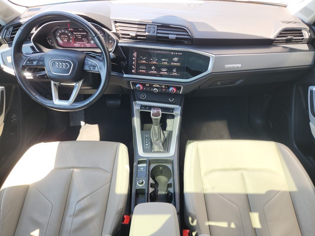 2023 Audi Q3