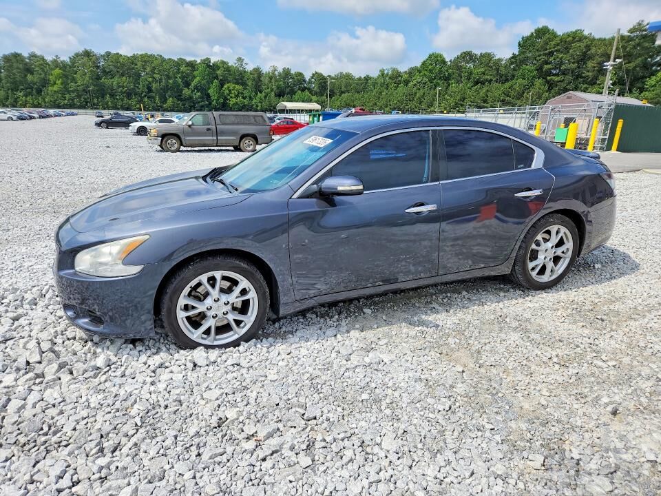 2012 NISSAN Maxima