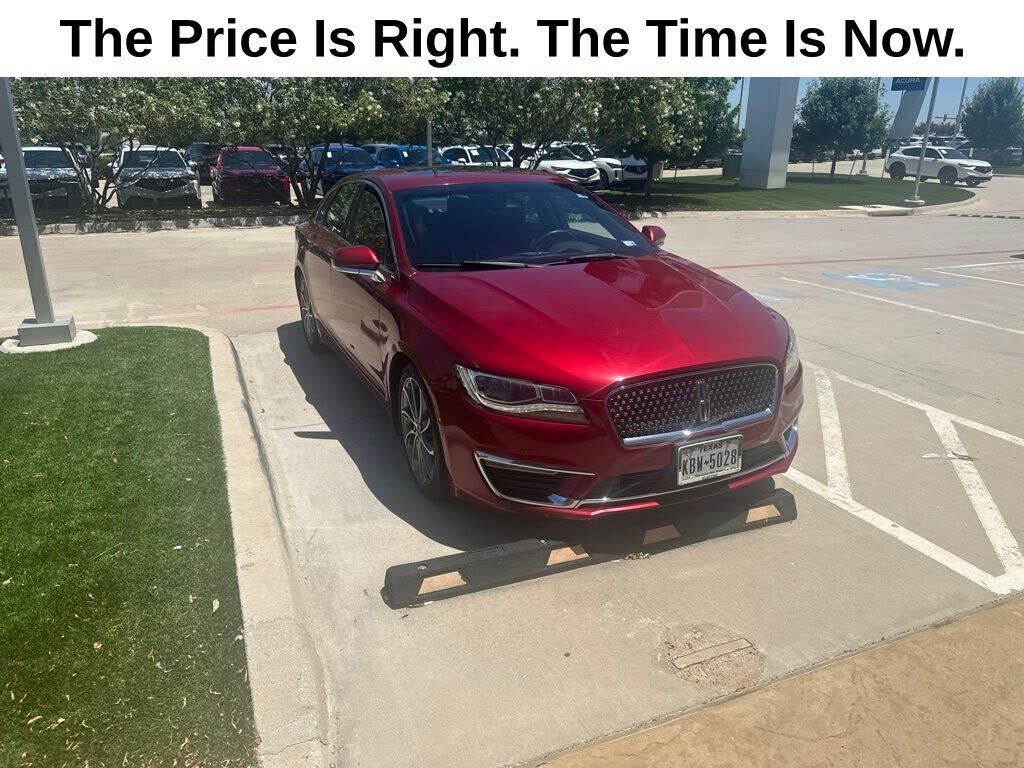 2017 LINCOLN MKZ