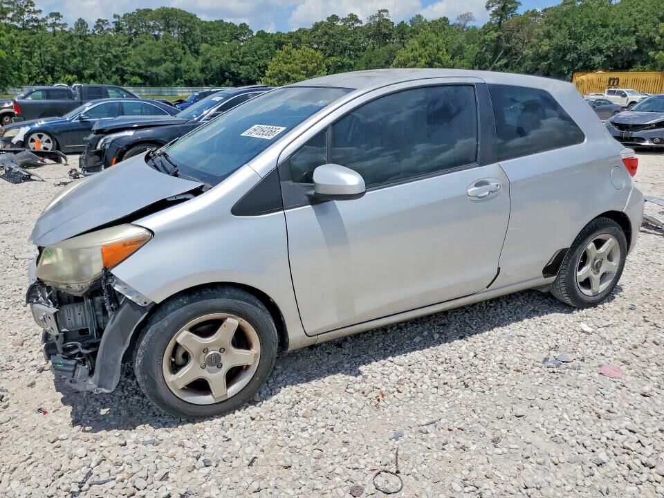 2012 TOYOTA Yaris
