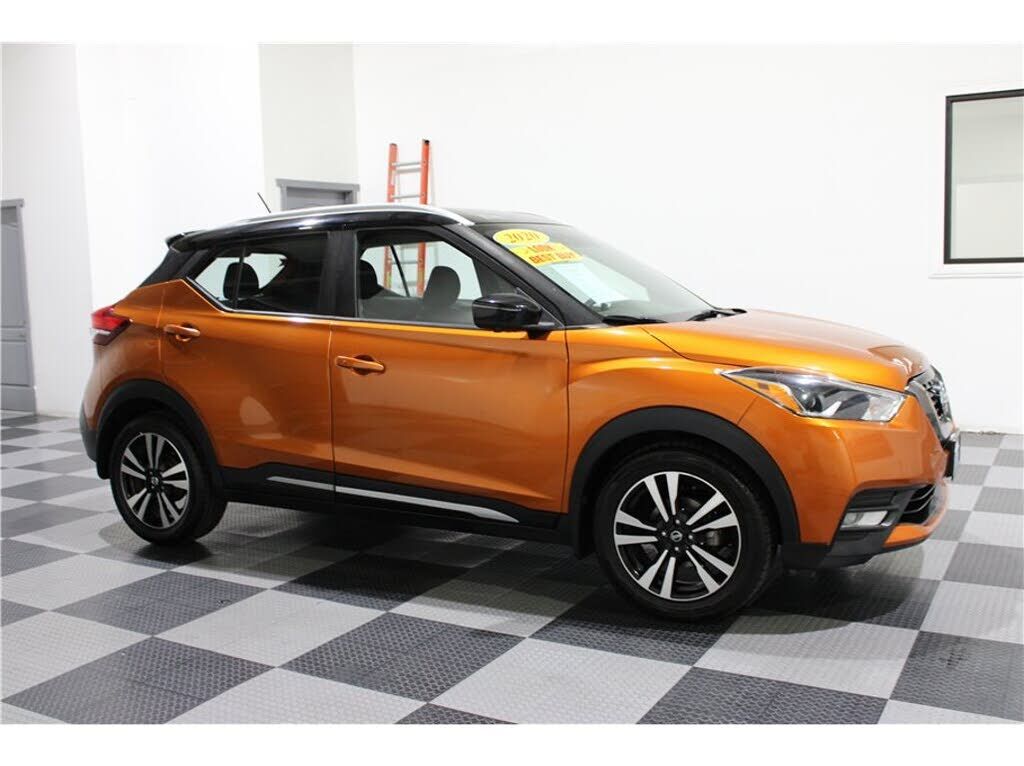 2020 NISSAN Kicks