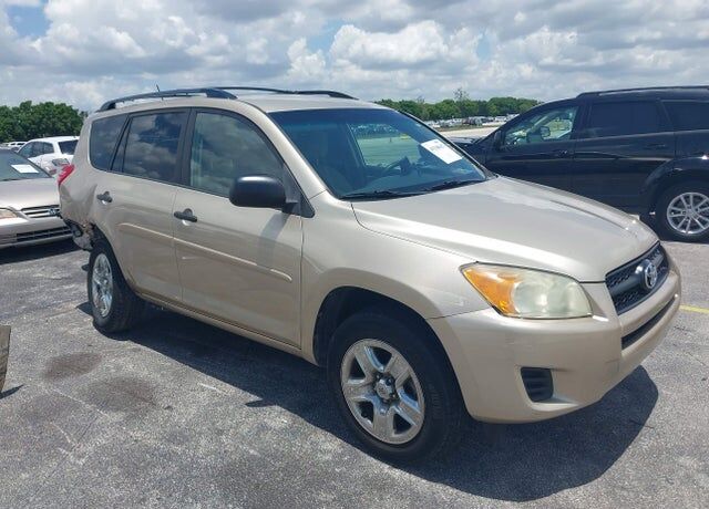 2011 TOYOTA RAV4