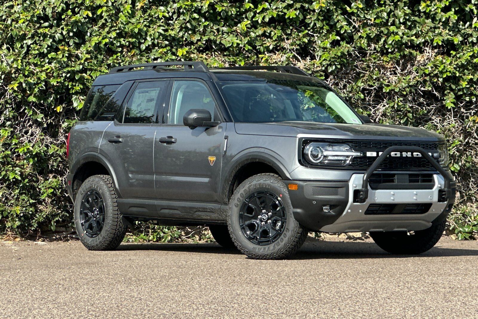 2025 FORD Bronco