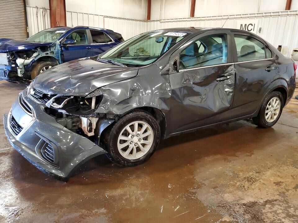 2017 CHEVROLET Sonic