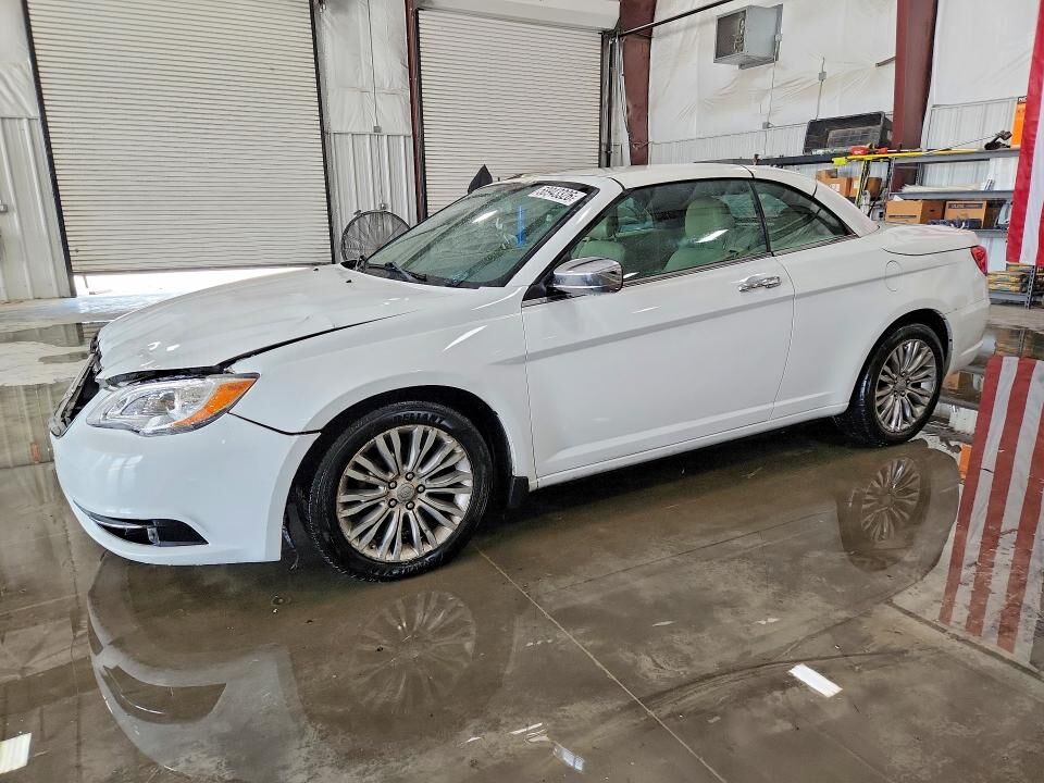 2012 CHRYSLER 200
