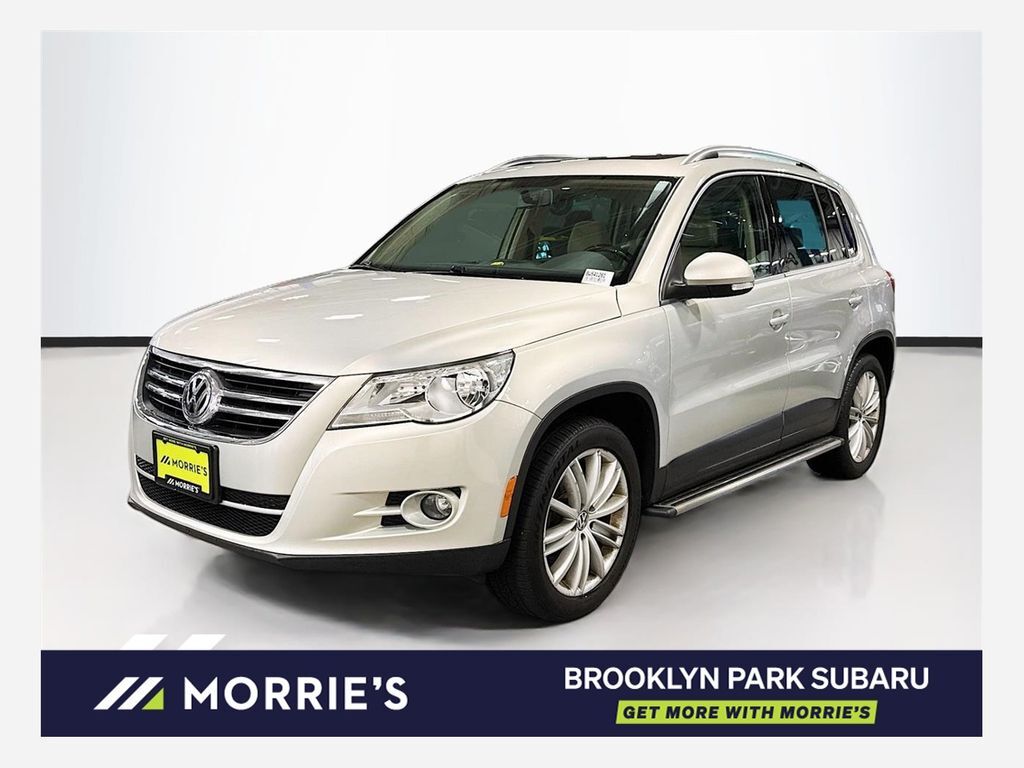 2011 VOLKSWAGEN Tiguan